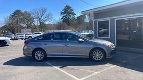 2018 Hyundai Sonata - Image 4