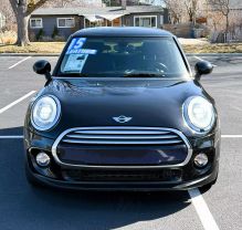 2015 MINI HARDTOP 2 DOOR HATCHBACK MIDNIGHT BLACK METALLIC AUTOMATIC - Capital City Auto