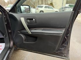 2011 NISSAN ROGUE SUV 4-CYL, 2.5 LITER SV SPORT UTILITY 4D
