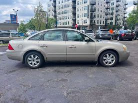 2005 Ford Five Hundred - Image 5