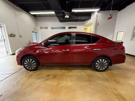 2017 NISSAN VERSA