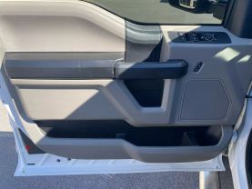 2017 FORD F250 SUPER DUTY SUPER CAB 6.5FT KNAPHEIDE SERVICE BED TRUCK SERVICE/UTILITY TRUCKS V8, 6.2 LITER XL PICKUP 4D - Eddies Auto Sales