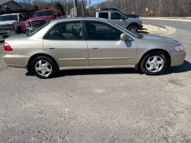 2000 Honda Accord - Image 10