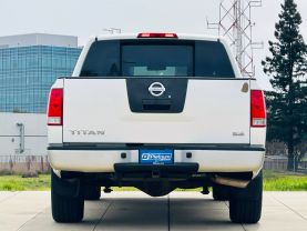 2010 NISSAN TITAN CREW CAB