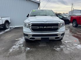 2018 RAM 1500 CREW CAB