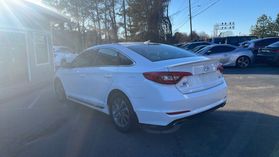 2016 Hyundai Sonata - Image 7