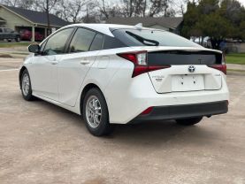 2019 TOYOTA PRIUS
