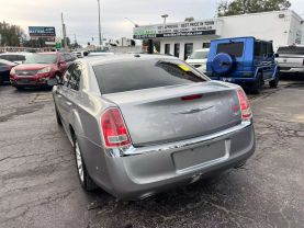 2013 CHRYSLER 300 SEDAN V6, 3.6 LITER 300 SEDAN 4D