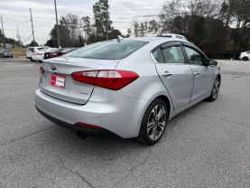2016 KIA FORTE SEDAN 4-CYL, GDI, 2.0 LITER EX SEDAN 4D