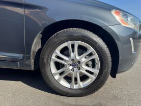 2015 VOLVO XC60 SUV 4-CYL, DRIVE-E, 2.0T T5 PREMIER SPORT UTILITY 4D (2015.5)