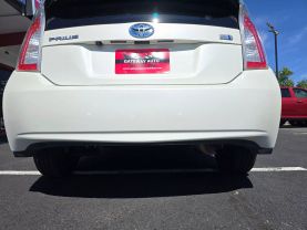 2015 TOYOTA PRIUS HATCHBACK 4-CYL, HYBRID, 1.8 LITER FOUR HATCHBACK 4D