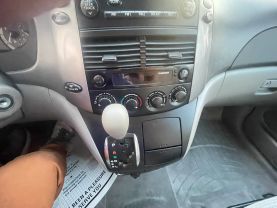 2008 TOYOTA SIENNA