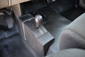 2009 CHEVROLET SILVERADO 3500 HD REGULAR CAB & CHASSIS CAB CHASSIS V8, 6.0 LITER 137" W.B. 2D