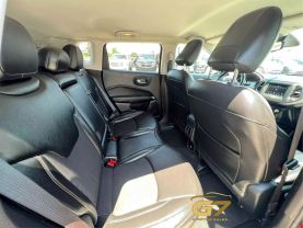 2020 Jeep Compass - Image 9
