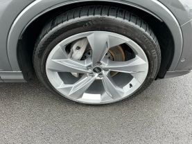 2021 AUDI Q7