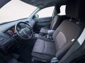2017 Mitsubishi Outlander Sport Es Sport Utility 4d - Image 9