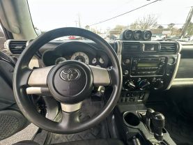 Used 2008 TOYOTA FJ CRUISER SUV V6, 4.0 LITER SPORT UTILITY 2D - LA Auto Star located in Virginia Beach, VA