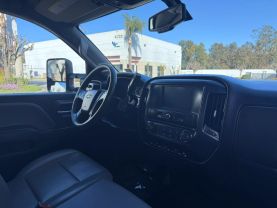 2017 Chevrolet Silverado 3500 Hd Crew Cab & Chassis - Image 36
