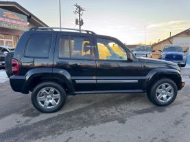 2005 JEEP LIBERTY