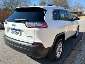 2019 Jeep Cherokee - Image 12