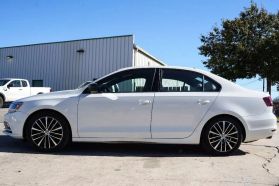 2016 VOLKSWAGEN JETTA SEDAN 4-CYL, PZEV, 1.8T 1.8T SPORT SEDAN 4D