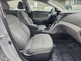 2012 HYUNDAI SONATA SEDAN 4-CYL, HYBRID, 2.4 LITER HYBRID SEDAN 4D