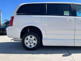 2009 DODGE GRAND CARAVAN PASSENGER VAN V6, 3.3 LITER SE MINIVAN 4D