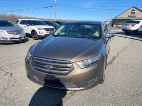 2015 FORD TAURUS