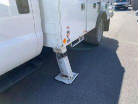 2016 FORD F550 SUPER DUTY 45FT BUCKET TRUCK  ALTEC AT40M BUCKET TRUCKS V8, TURBO DIESEL, 6.7 LITER XL 165" W.B. 2D - Eddies Auto Sales