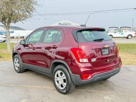 2017 Chevrolet Trax Ls Sport Utility 4d - Image 4