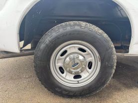 2015 FORD F250 SUPER DUTY CREW CAB PICKUP V8, FLEX FUEL, 6.2 LITER XL PICKUP 4D 8 FT