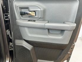 2016 RAM 1500 QUAD CAB PICKUP V8, HEMI, 5.7 LITER SLT PICKUP 4D 6 1/3 FT