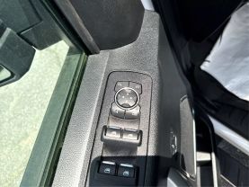 2019 FORD F150 SUPERCREW CAB PICKUP V6, ECOBOOST, TWIN TURBO, 3.5 LITER LARIAT PICKUP 4D 5 1/2 FT