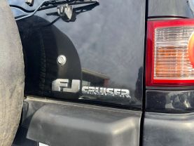 Used 2008 TOYOTA FJ CRUISER SUV V6, 4.0 LITER SPORT UTILITY 2D - LA Auto Star located in Virginia Beach, VA