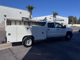 2017 Chevrolet Silverado 3500 Hd Crew Cab & Chassis - Image 20