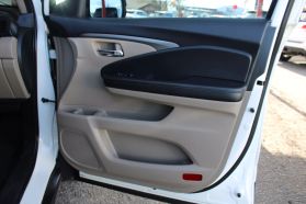 2018 Honda Pilot - Image 25