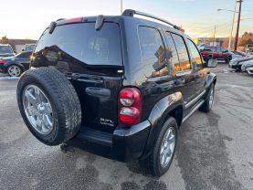 2005 JEEP LIBERTY