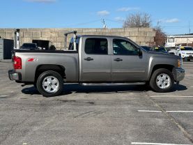 2013 CHEVROLET SILVERADO 1500 CREW CAB PICKUP V8, FLEX FUEL, 5.3 LITER LT PICKUP 4D 5 3/4 FT