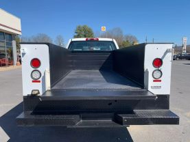 2018 CHEVROLET SILVERADO 2500 HD CREW CAB 8FT KNAPHEIDE SERVICE BED TRUCK SERVICE/UTILITY TRUCKS V8, FLEX FUEL, 6.0 LITER WORK TRUCK PICKUP 4D 8 FT - Eddies Auto Sales
