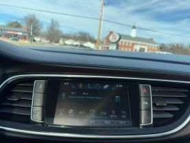 2019 BUICK ENCLAVE SUV V6, 3.6 LITER ESSENCE SPORT UTILITY 4D