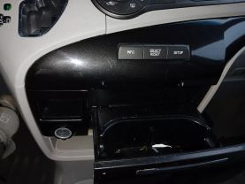 2012 TOYOTA SIENNA