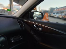 2015 INFINITI Q50