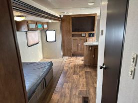 2017 SALEM BY FOREST RIVER SALEM - - 31KQBTS