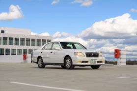 1999 TOYOTA CROWN SEDAN 2JZ-FSE ROYAL SALOON G