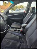 2009 Hyundai Sonata - Image 11