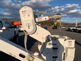 2020 INTERNATIONAL CV515 57FT NON CDL BUCKET TRUCK VERSALIFT VST-52-I BUCKET TRUCKS 6.6L V8 CV515 REGULAR CAB - Eddies Auto Sales
