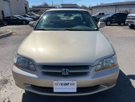 2000 Honda Accord - Image 12