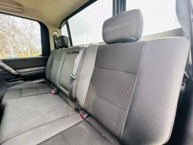 2010 NISSAN TITAN CREW CAB