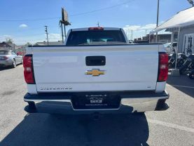 2018 CHEVROLET SILVERADO 1500 CREW CAB PICKUP V8, ECOTEC3, 5.3 LITER LT PICKUP 4D 5 3/4 FT