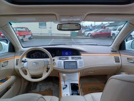 2005 TOYOTA AVALON SEDAN V6, 3.5 LITER XL SEDAN 4D